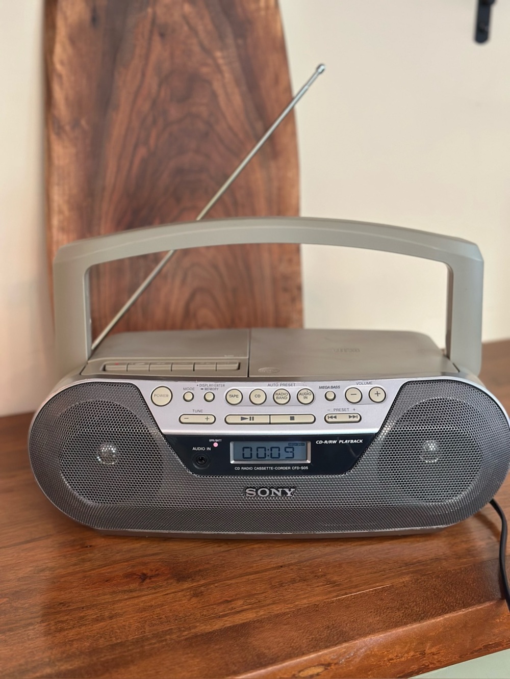 Sony CFD-S05 Boombox CD Radio Cassette Player Recorder Portable With Cord Tested